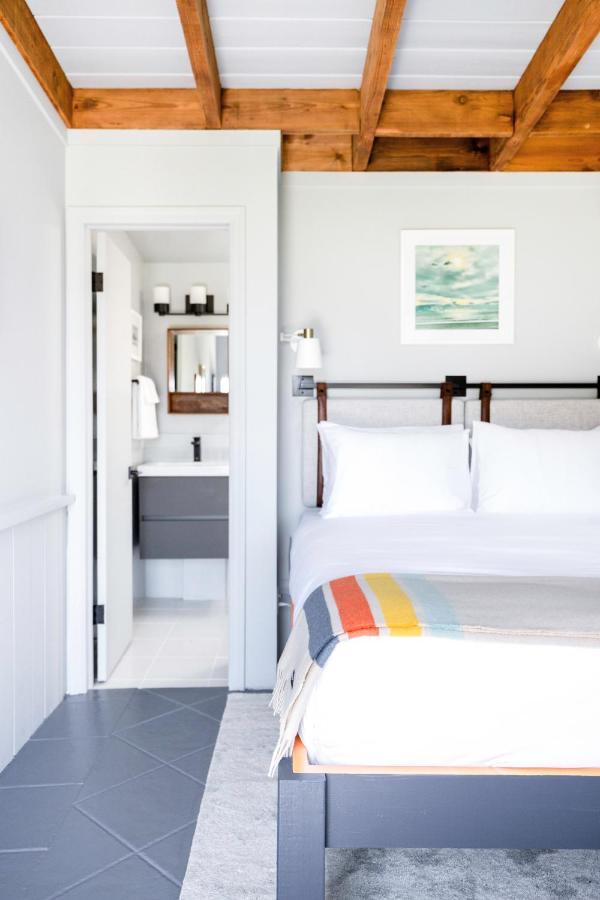 The Inn Spot Hampton Bays Exterior photo